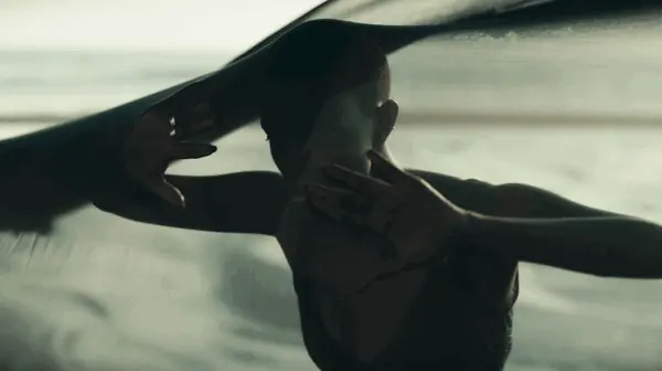 GeoffangxLeica-Thumbnail-ezgif.com-gif-to-webp-converter