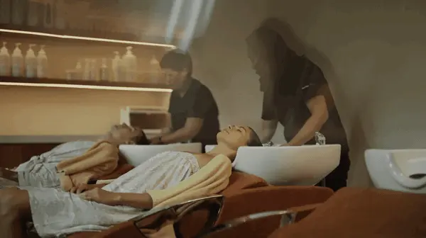 spring-spa-thumbnail-ezgif.com-gif-to-webp-converter